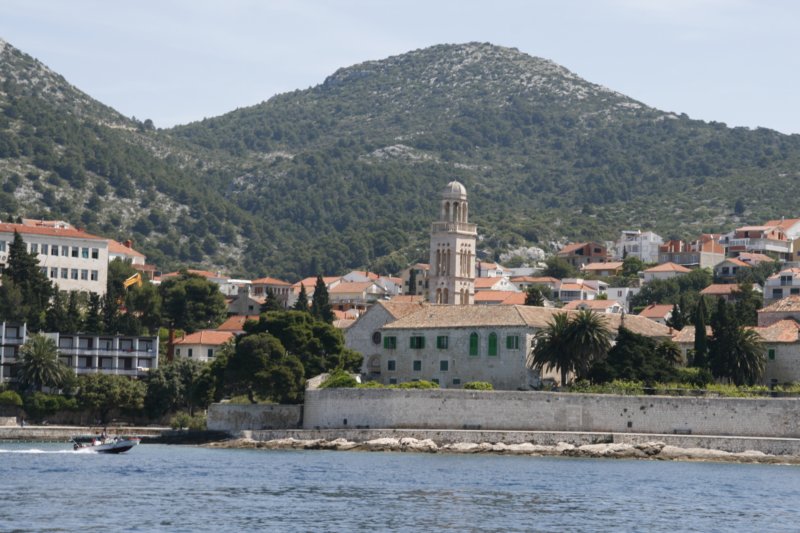 hvar05nalunu.jpg