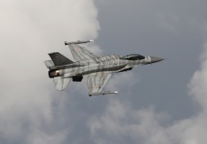 F-16