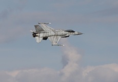 F-16