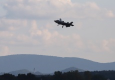 Lockheed F-35B s kolmým startem