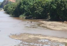 Madagaskar, cestou do Ambaja