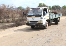 Madagaskar, cestou do Ambaja