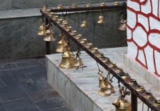 Pokhara - Barahi Mandir, ostrov s chrámem v jezeře Pewa