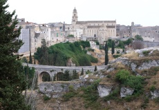 Gravina in Puglia - most Ponte Acquedotto z Jamese Bonda Není čas zemřít přidaný do Matery