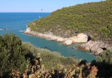 Gargano, Vieste - z vyhlídky nad pláží Cala della Sanguinara